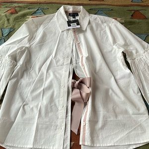 Fun Unique Women Topshop White Long sleeve Open Back W/ Bow ButtonDown Size 4